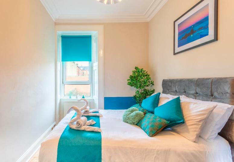 Clyde View Apartment เฮเลนส์บะระ ภายนอก รูปภาพ